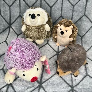 4 Hedgehog Plush Stuffed Animals 🦔 X